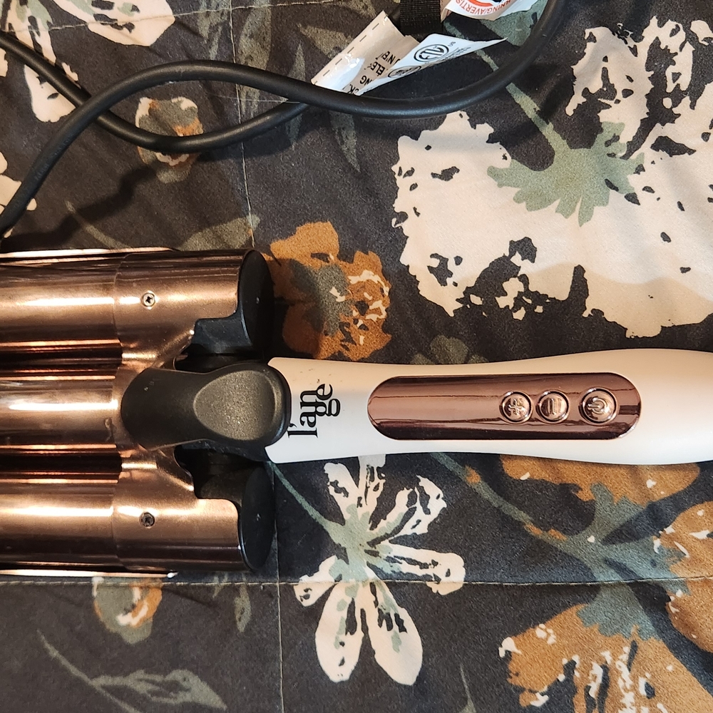 L'ange Hair Waver in Rose Gold and White